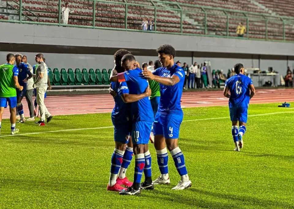 Galícia vence Atlético Alagoinhas Baiano