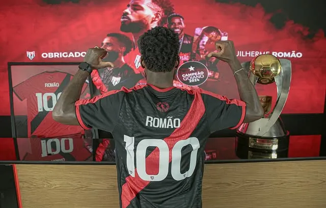 Guilherme Romão mais 100 jogos Atlético-GO