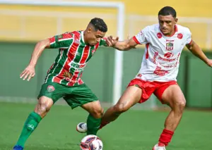 ACREANO: Atual bicampeão larga com tropeço