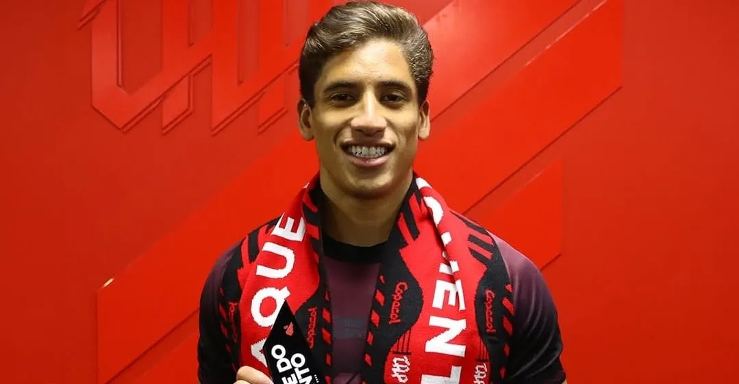 João Cruz, um dos destaques do Athletico-PR (Foto: Divulgação-CAP)