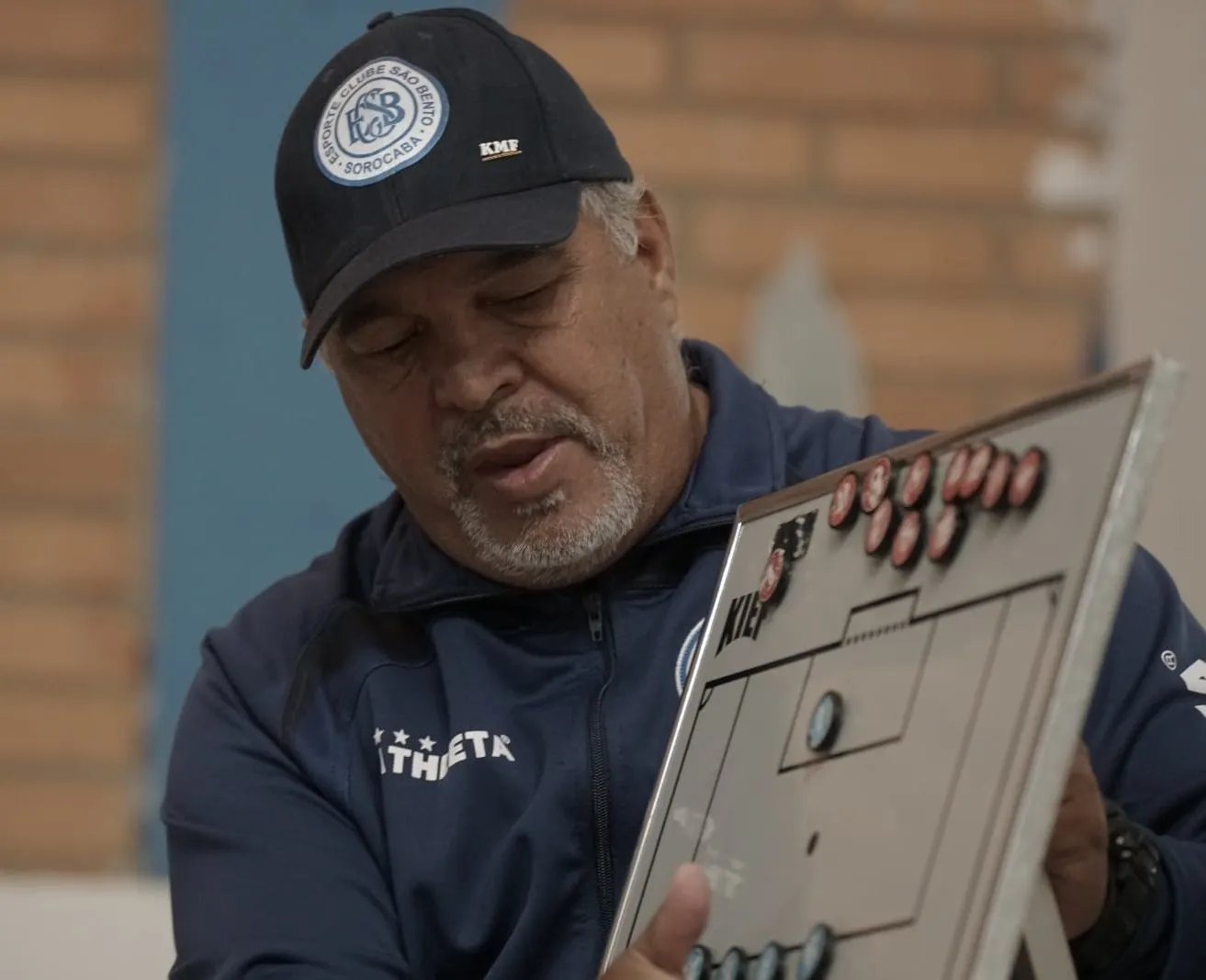 Treinador Kike está perto de reforçar o Votoraty - Foto: Neto Bonvino