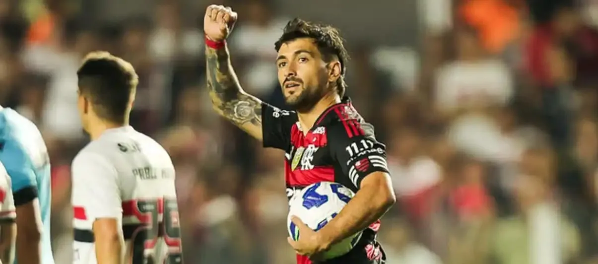 Arrascaeta em ação pelo Flamengo (Foto: Gilvan de Souza-CRF)