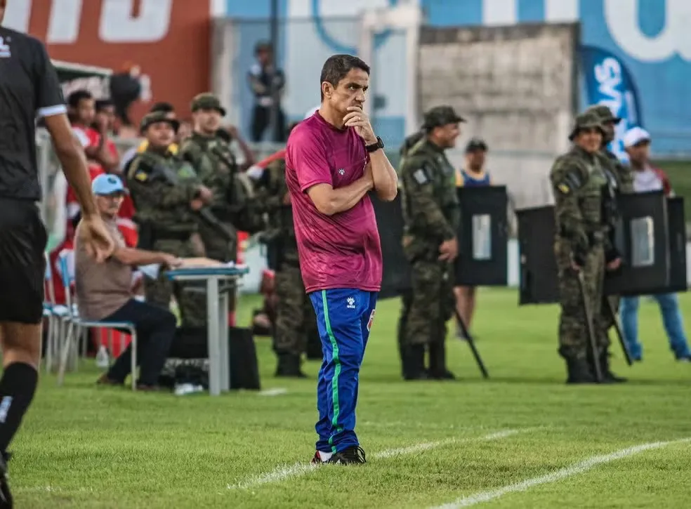 Marcinho Damasceno novo técnico Atlético Gloriense