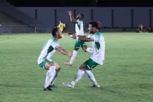 PARAIBANO: Nacional vence e divide liderança com o Treze