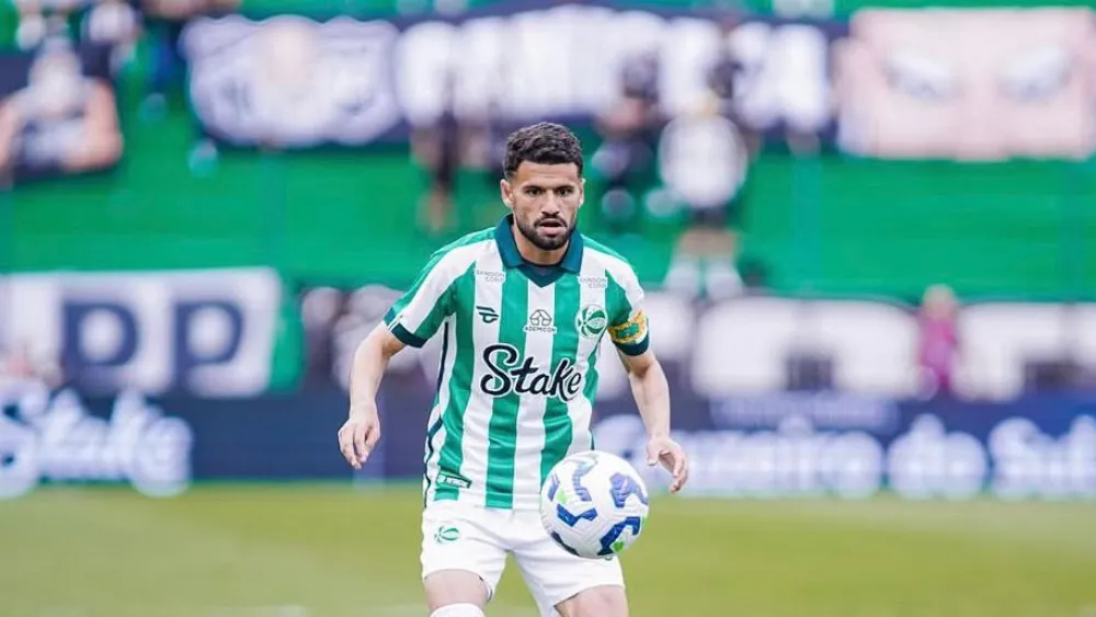 Athletico acerta retorno de volante após 10 anos 2 Novo reforço Athletico Juventude