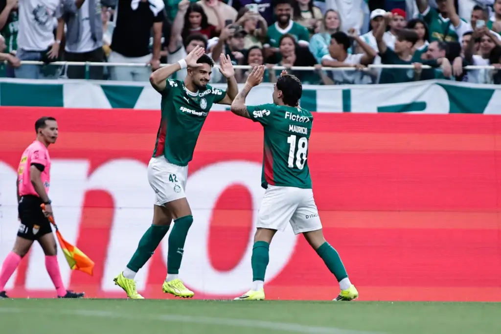 Palmeiras 3 x 1 São Paulo – Verdão dorme na liderança do Paulistão
