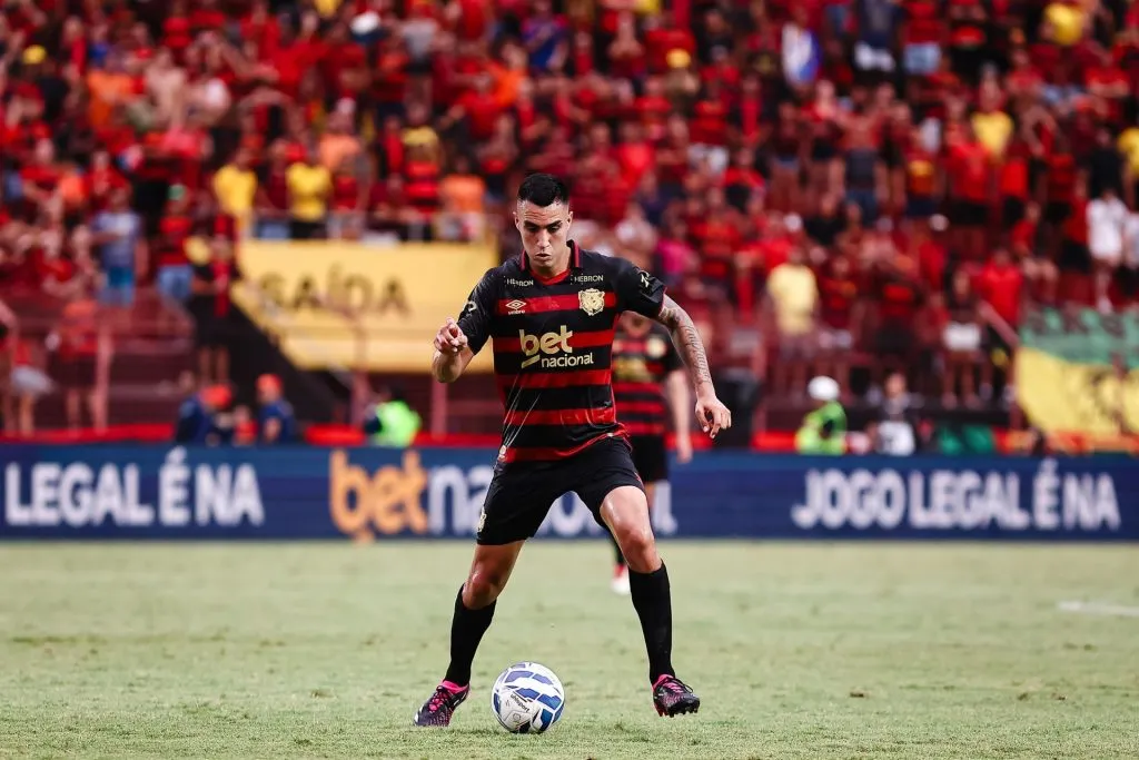 Sport rescinde Rivera