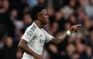 LIGA DOS CAMPEÕES: Vini Jr. marca e Real goleia o Monaco; Jesus brilha no Arsenal