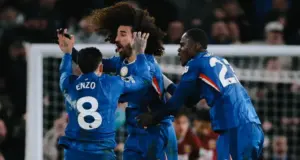 INGLÊS: Chelsea vira sobre o West Ham em confronto eletrizante