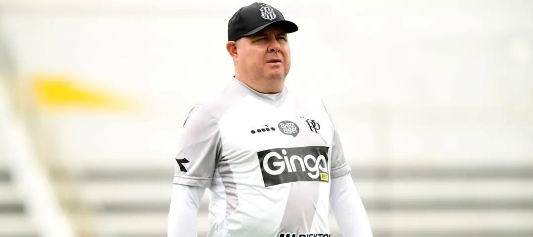 Marcelo Fernandes durante treino da Ponte Preta (Foto: Marcos Ribolli-PontePress