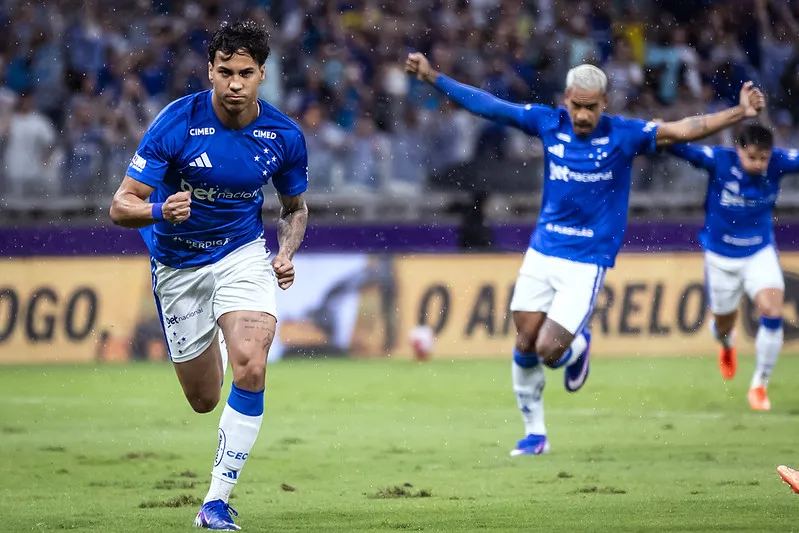 Cruzeiro 2 x 0 América-MG - Raposa assume melhor campanha no Mineiro (Foto: Gustavo Aleixo/Cruzeiro)