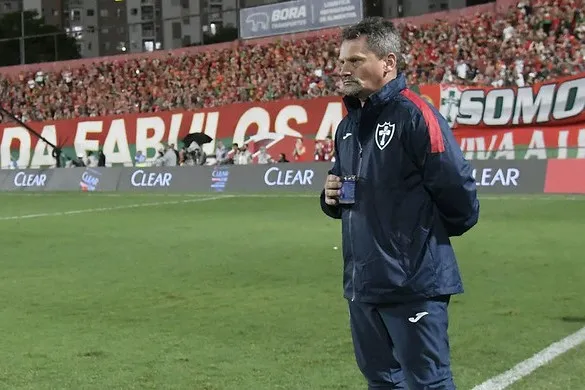 Fábio Matias exalta força da Portuguesa após goleada na Copa do Brasil (Foto: Divulgação/Lusa)