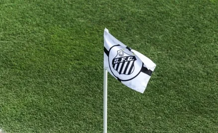 Santos desiste de contrato com bet em meio a desconfianças