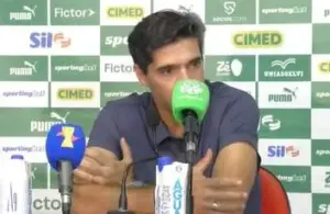 Abel assume 'exibição ruim' e cobra reposições no Palmeiras