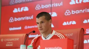 Internacional tenta negociar atletas antes do fim da janela