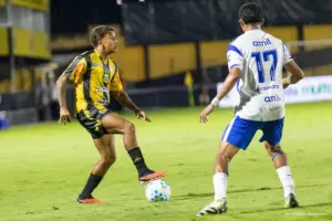 Atacante do Novorizontino projeta jogo duro contra o Corinthians