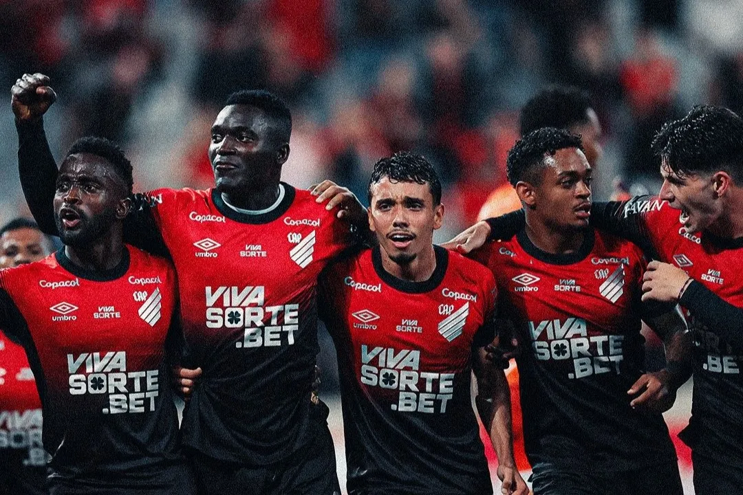 PARANAENSE: Athletico-PR atropela e encaminha vaga na semifinal (Foto: Reprodução/Twitter)