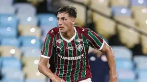 Fluminense aposta em Bernal como peça-chave no meio