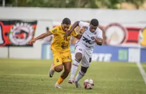 Tencati confirma chegada de Felipe Vieira ao Botafogo-SP