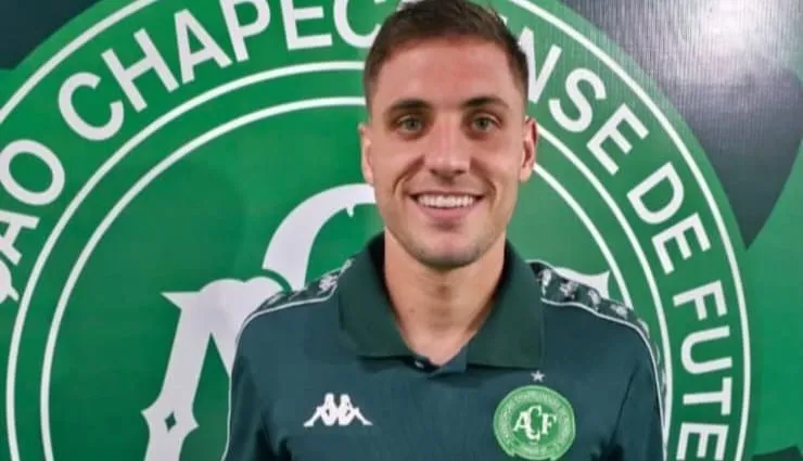 Camilo é eleito Craque do Jogo na classificação da Chapecoense à final