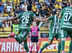 CATARINENSE: Chapecoense vence o Criciúma fora de casa e abre vantagem