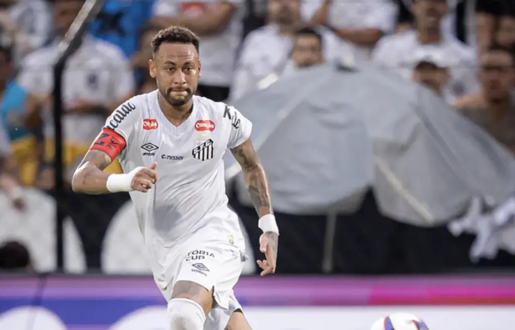 Agradou Ancelotti? Os números da atuação ruim de Neymar em eliminação do Santos