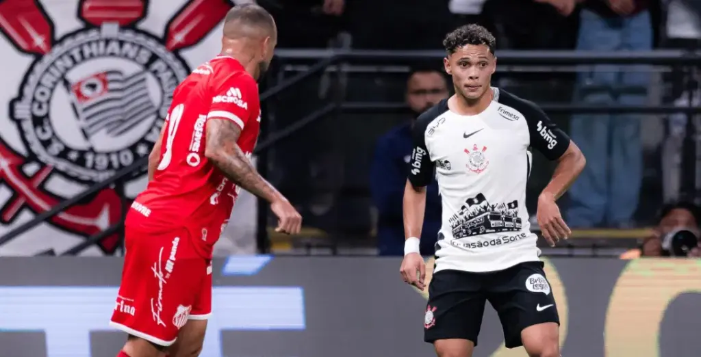 A promessa da base do Corinthians ainda deu assistência para o gol de Gui Negão. (WSO/C2 Sports )