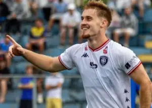 Taubaté acerta a contratação de zagueiro ex-Água Santa