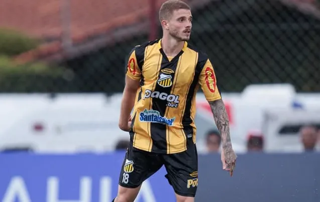 Léo Naldi, volante do Novorizontino - Foto: Reprodução/Instagram @leo.naldi