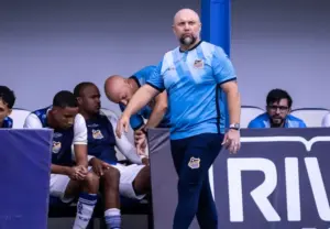 Técnico do Água Santa valoriza empate com o XV de Piracicaba