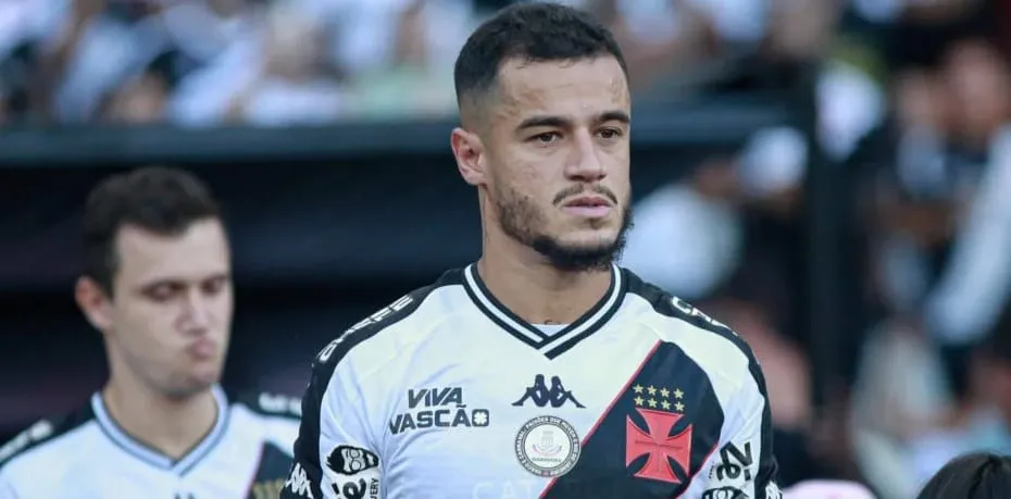 Coutinho em ação pelo Vasco (Foto: Matheus Lima-CRVG)