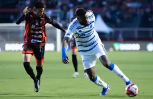 Pouso Alegre 1 x 2 Cruzeiro - Raposa na frente nas semifinais