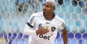 Vasco fecha contratação de Cuiabano por R$ 43 milhões