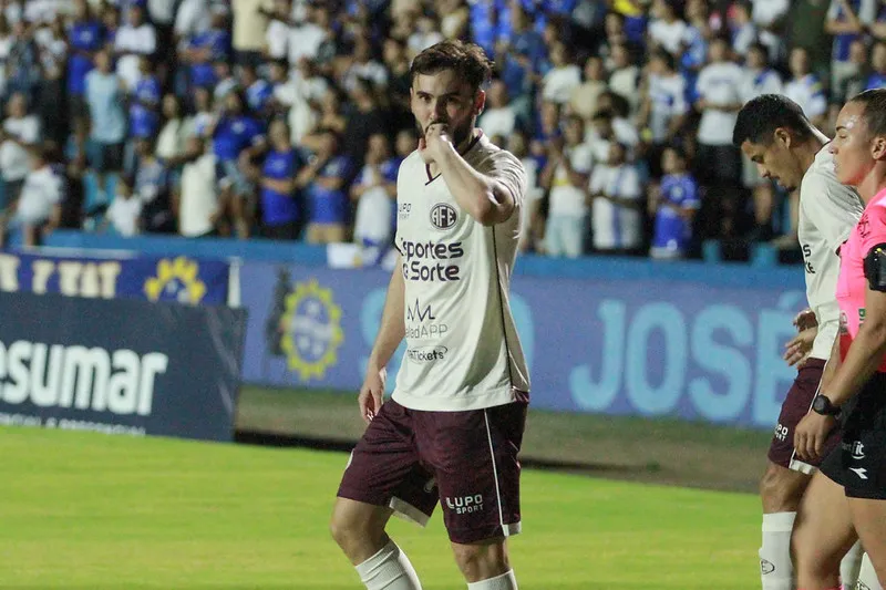 Domingo cheio agita o G8