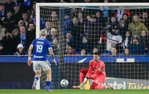 Endrick perde a 1ª pelo Lyon e série de 13 vitórias seguidas