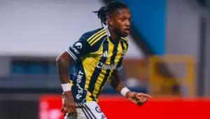 Atlético-MG sonda Fred, mas contrato com Fenerbahçe trava negociação