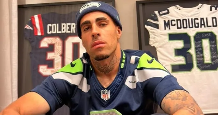 Gabriel Girotto celebra conquista do Seattle Seahawks (Foto: Arquivo Pessoal)