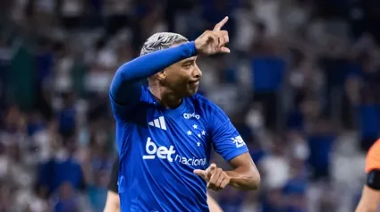 Cruzeiro vê Matheus Pereira se destacar diante de Ancelotti 2 GustavoAleixo Cruzeiro 2026 MatheusPereira