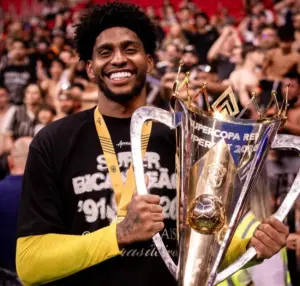 Corinthians recusa segunda proposta da Europa por Hugo Souza