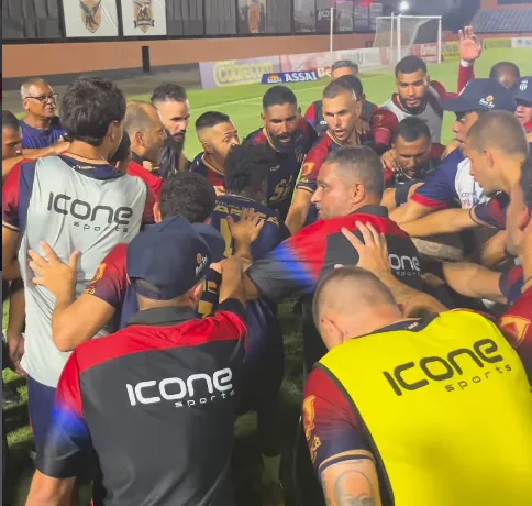 Fluminense 3 x 1 Bangu - Tricolor encara o Vasco na semifinal do Carioca 4 IEiezRC5 image