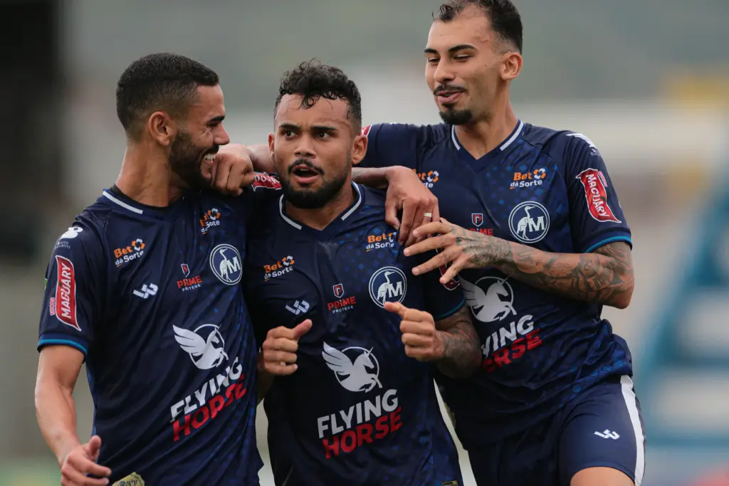 Maguary 1 x 0 Laguna – Azulão não cai na dieta do Laguna e confirma classificação