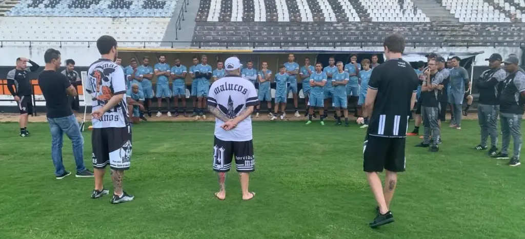 Paulista A3 RIVALO: Organizada visita treino e cobra reação do Rio Branco