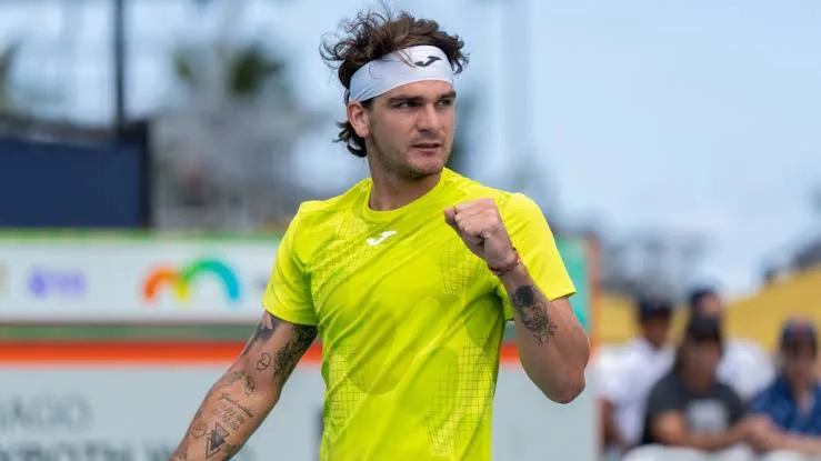 Mesmo vencendo, Thiago Wild sente lesão e abandona jogo no ATP 250 de Buenos Aires