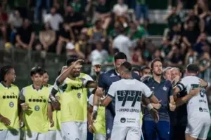 Coritiba cede empate e Seabra avalia desempenho
