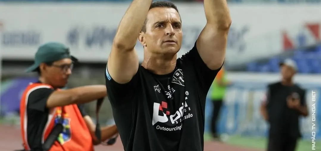 Júnior Rocha, técnico do Papão (Foto: Jorge Luís Totti-Paysandu)
