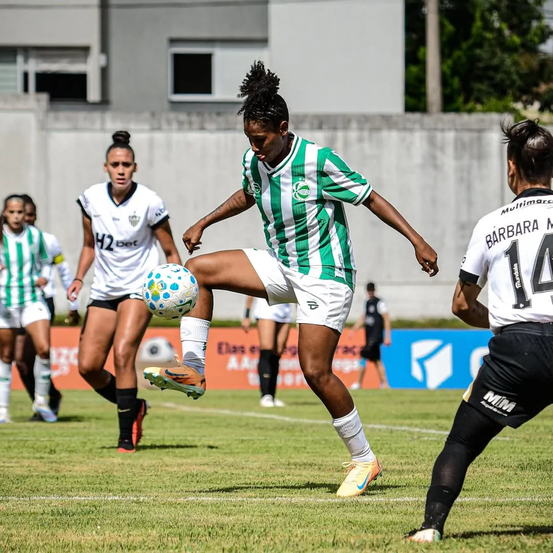 Juventude feminino