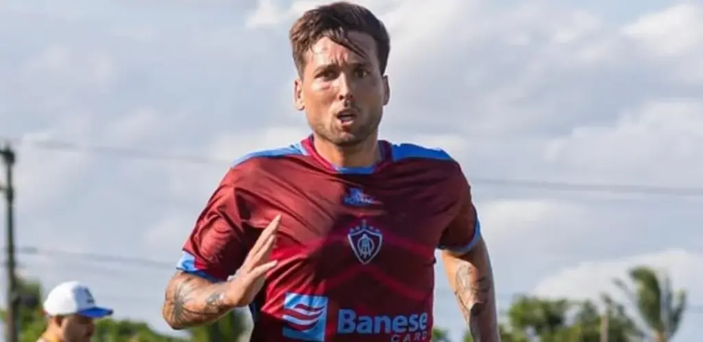 Volante retorna ao Itabaiana após passagem pelo Velo Clube