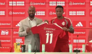 Jovem atacante Kayky é apresentado no Internacional