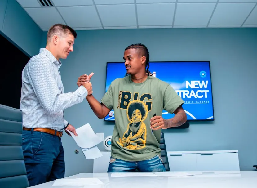 Kerwin Vargas, atacante colombiano destaque na MLS, entra na mira de gigantes brasileiro 3 LMQ4taYm image