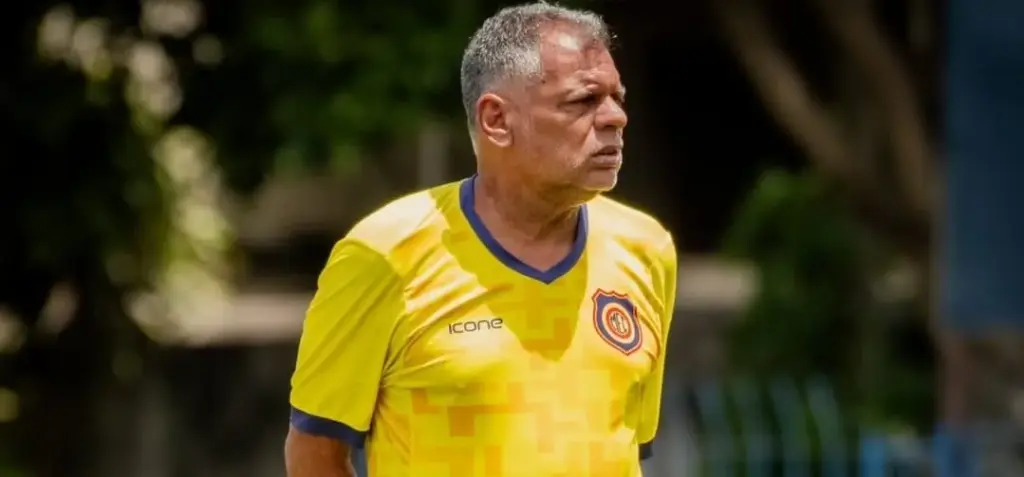 Toninho Andrade durante treino do Madureira (Foto: Wanderson Colino-MEC)